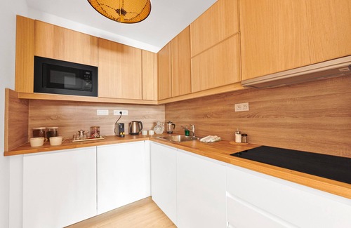 Josefov Apartment | Spacious Old Town Square Apartment