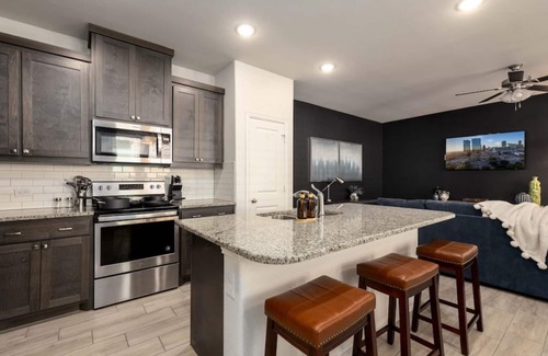 Fort Worth House | Spacious Pet Friendly - 7 Miles to Eagle Mountain Lake