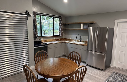 Fort Myers House | Spacious Private Ft Myers Studio with RV Hookup