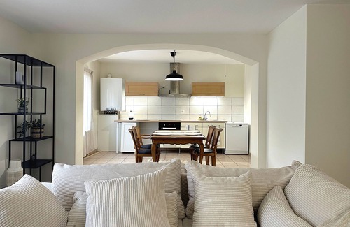 Saverne Apartment | Spacious Residence 80m², 5 Minutes from Saverne, Bike Paths, Private Parking