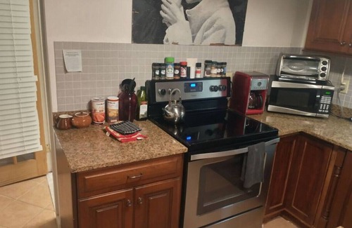 Salisbury Apartment | Spacious Riverfront Loft Close to Downtown and Dining