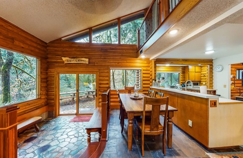 Washougal Cabin | Spacious riverfront lodge with beach access, private hot tub & forest views