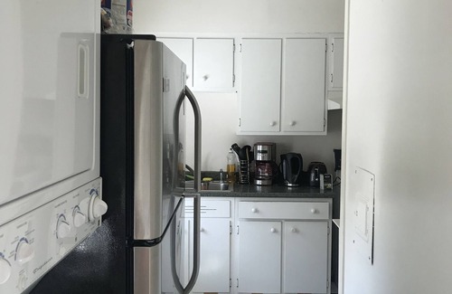 Roland Park Apartment | Spacious Roland Park Apt near Hopkins