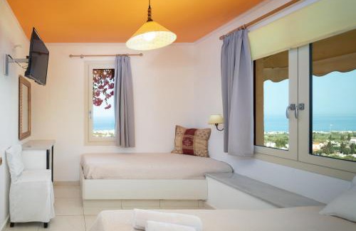 Piskopiano House | Spacious Room in Creta for 3 people, with Ac, Swimming Pool and Nature