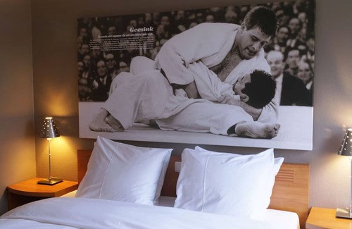 Municipality of Zutphen Hotel | Spacious Room Near Henriette Polak Museum and Stedelijk Museum Zutphen