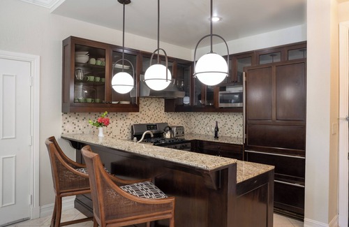 Scrub Island Apartment | Spacious Room with Balcony for Seaside Relaxation & Romantic Escapes