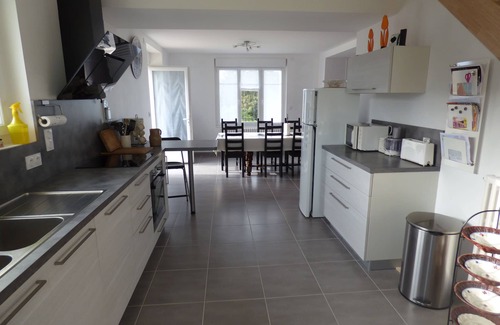 Landunvez House | Spacious, sea view, 100m from the beach SAND END and trail "GR34",