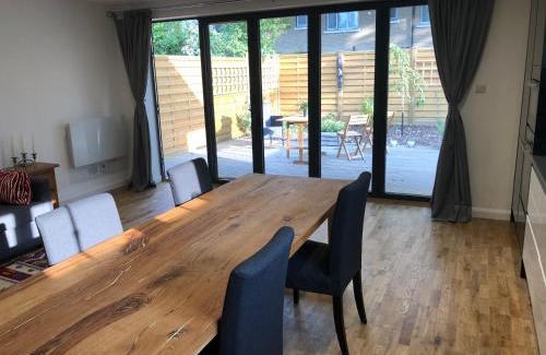 New Cross Apartment | Spacious self-contained flat - 33AS1
