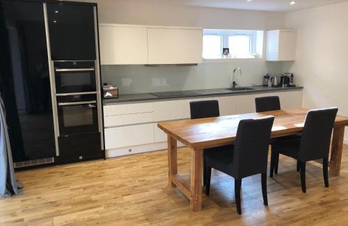 New Cross Apartment | Spacious self-contained flat - 33AS1