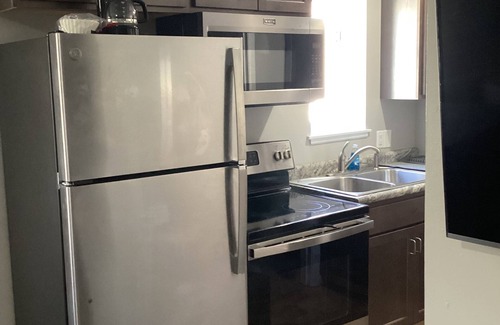 Escanaba Apartment | Spacious Studio Apartment in Escanaba