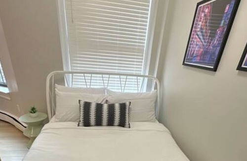 Prudential - St. Botolph Apartment | Spacious Studio! | Back Bay