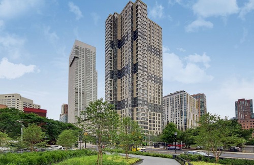 Downtown Jersey City Apartment | Spacious Studio in Jersey City with Amenities