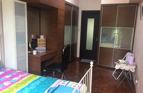 Sembawang House | SPACIOUS SUITE-ROOM