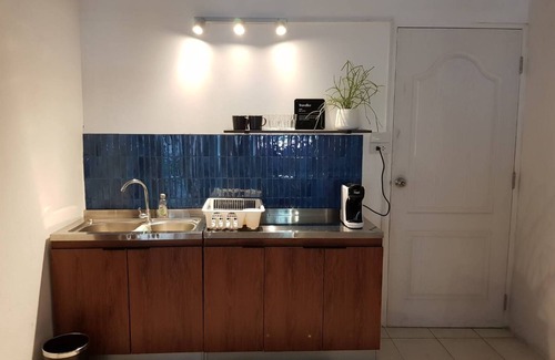 Bang Kapi House | Spacious House for Group, MAX 8 Guests - Near BKK Airport, 25mins to Downtown