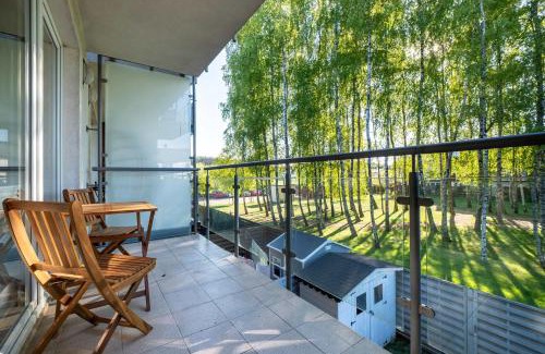 Kokoszki Apartment | Spacious Two-Bedroom Apartment with 2 Parking Spaces by Noclegi Renters