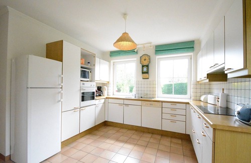 Daverdisse Villa | Spacious villa near Lesse