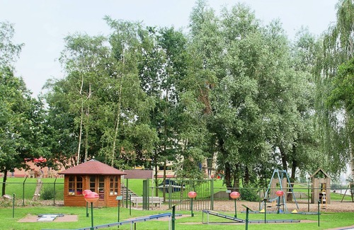 Suameer Villa | Spacious villa with dishwasher, Leeuwarden at 21km