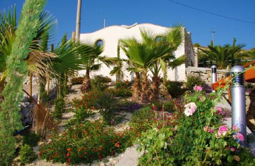 Bompensiere Villa | Spacious villa with private pool and stunning views