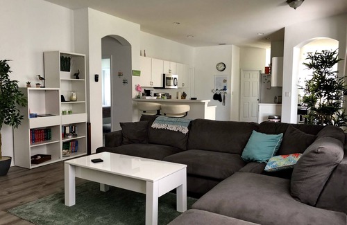 Beachwalk Isles House | Spacious villa with 4 bedrooms, 3 bathrooms and a fantastic pool area