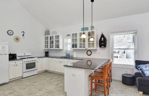 Seaside Heights House | Spacious Yard Free Parking Washer and Dryer
