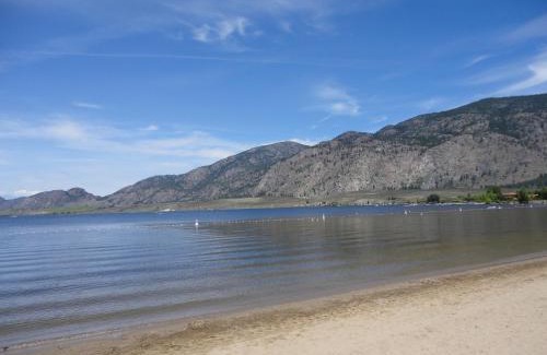 Okanagan-Similkameen Hotel | Spanish Fiesta Resort