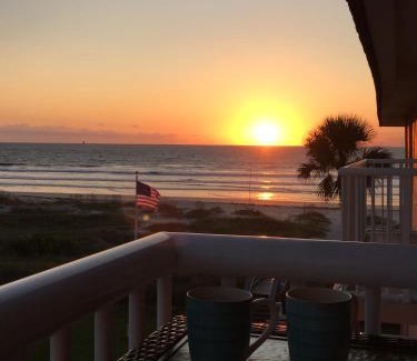 Cocoa Beach Apartment | Spanish Main