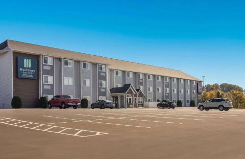 Clarion Hotel | Spark by Hilton Clarion
