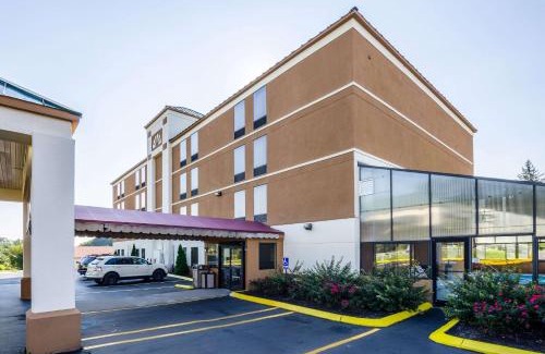 Wytheville Hotel | Spark By Hilton Wytheville East Main Street