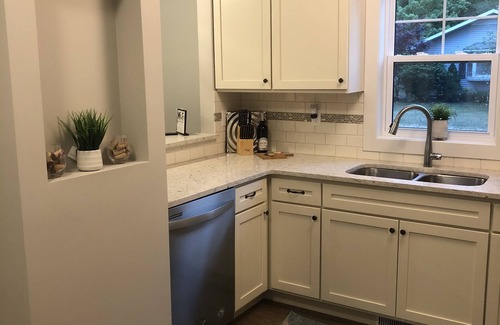 Douglas House | Sparkling Home in Saugatuck area!