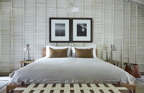 Twin Palms Hotel | Sparrows Lodge