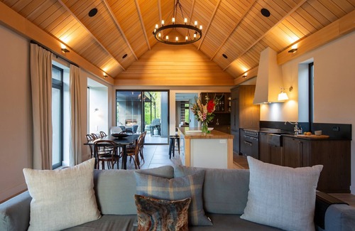 Speargrass Flat House | Speargrass Lodge|Pool |Fireplace |Hot Tub