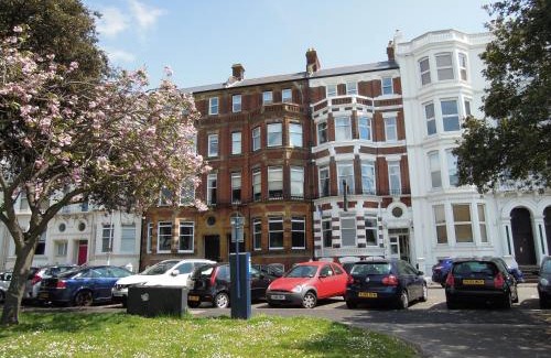 Portsmouth Apartment | Special seafront apartment