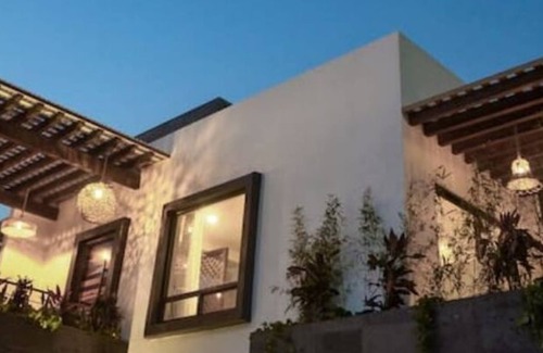 Teotihuacan House | SPECTACULAR SUITE+JACUZZI AND PRIVATE TERRACE