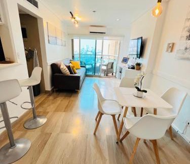 San Geronimo Apartment | Spectacular Condominium between the city and the sea