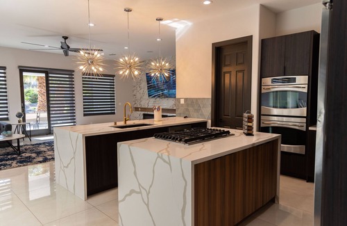 Enterprise House | Spectacular custom home with private pool