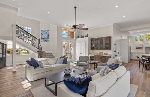 Shell Harbor House | Spectacular Direct access canal front beauty!