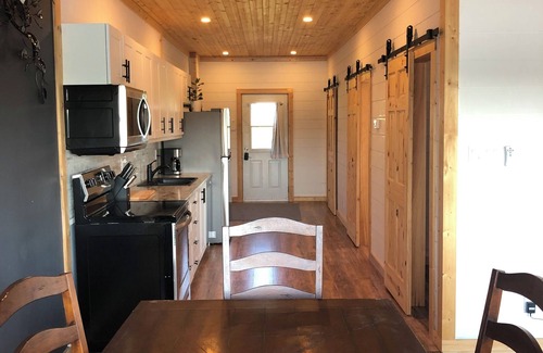 McDougall Cottage | Spectacular Lake Manitouwabing Water Front Cottage