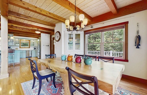 New Hampton House | Spectacular lakefront home w/private dock, beach, swim platform, gazebo & porch