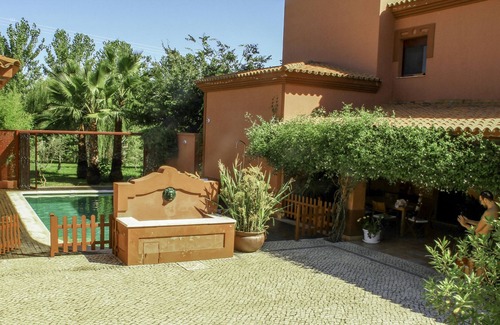Badajoz Villa | Spectacular luxury villa with pool: 600m2, 6 double bedrooms, 8 bathrooms