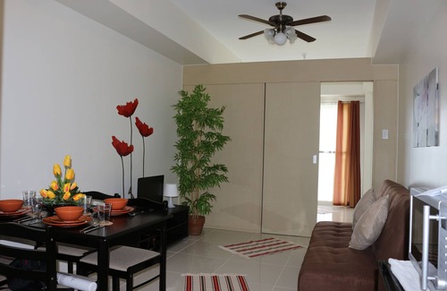 Tagaytay Condo | Spectacular Taal view