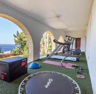 Bahar ic-Caghaq Villa | Spectacular Villa with pool and tennis court