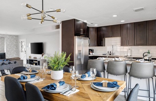 Scottsdale Estates Ten House | Spectacularly Designed Home w/Heated Pool