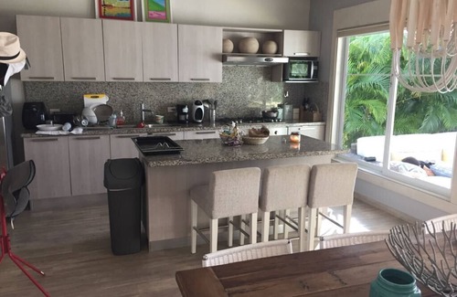 Cocle House | Spectacularly furnished beach house