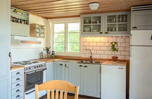 Skelleftea House | Spend an unforgettable vacation in this cozy cottage.
