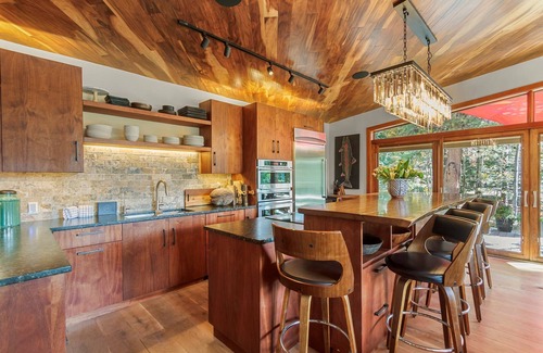 Weisshorn House | Spend Summer in Breckenridge! Home close to Main Street with Wooded Views