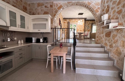 Gouvia Villa | Splendid Gouvia Villa | 3 Bedrooms | Villa Yiarios | Private Children's.