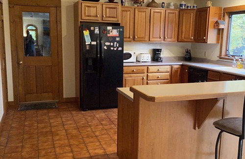 Middletown Springs House | Splendid Green Mountain Retreat with Views & Pond