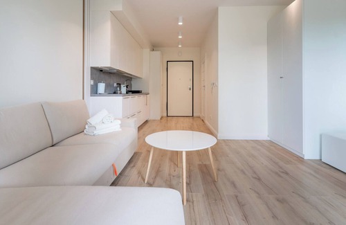 Katowice Apartment | Spodek Deluxe Studio