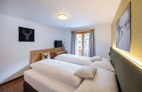 Klosters-Serneus Hotel | Sport-Lodge Klosters