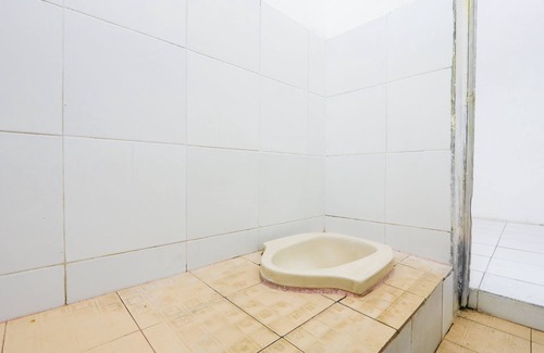 Situbondo Hotel | SPOT ON 2422 Hotel Moga Sari